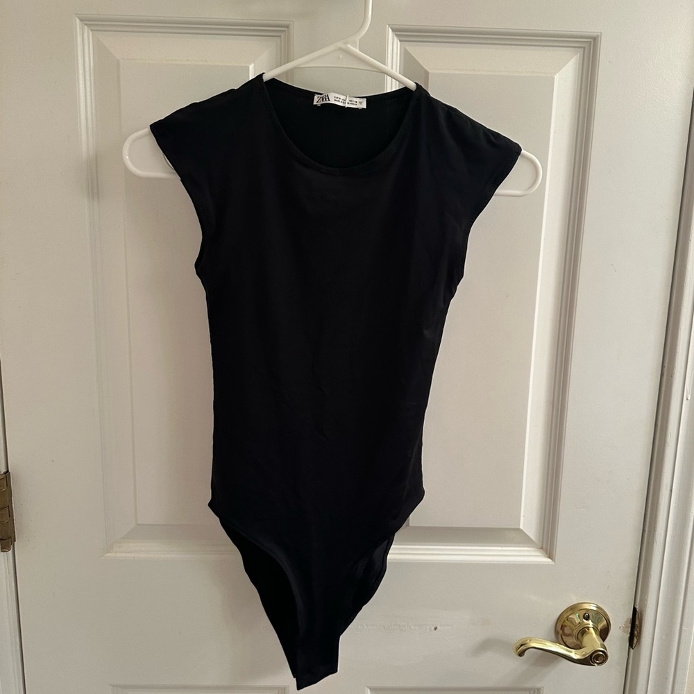 Black Zara bodysuit never worn!